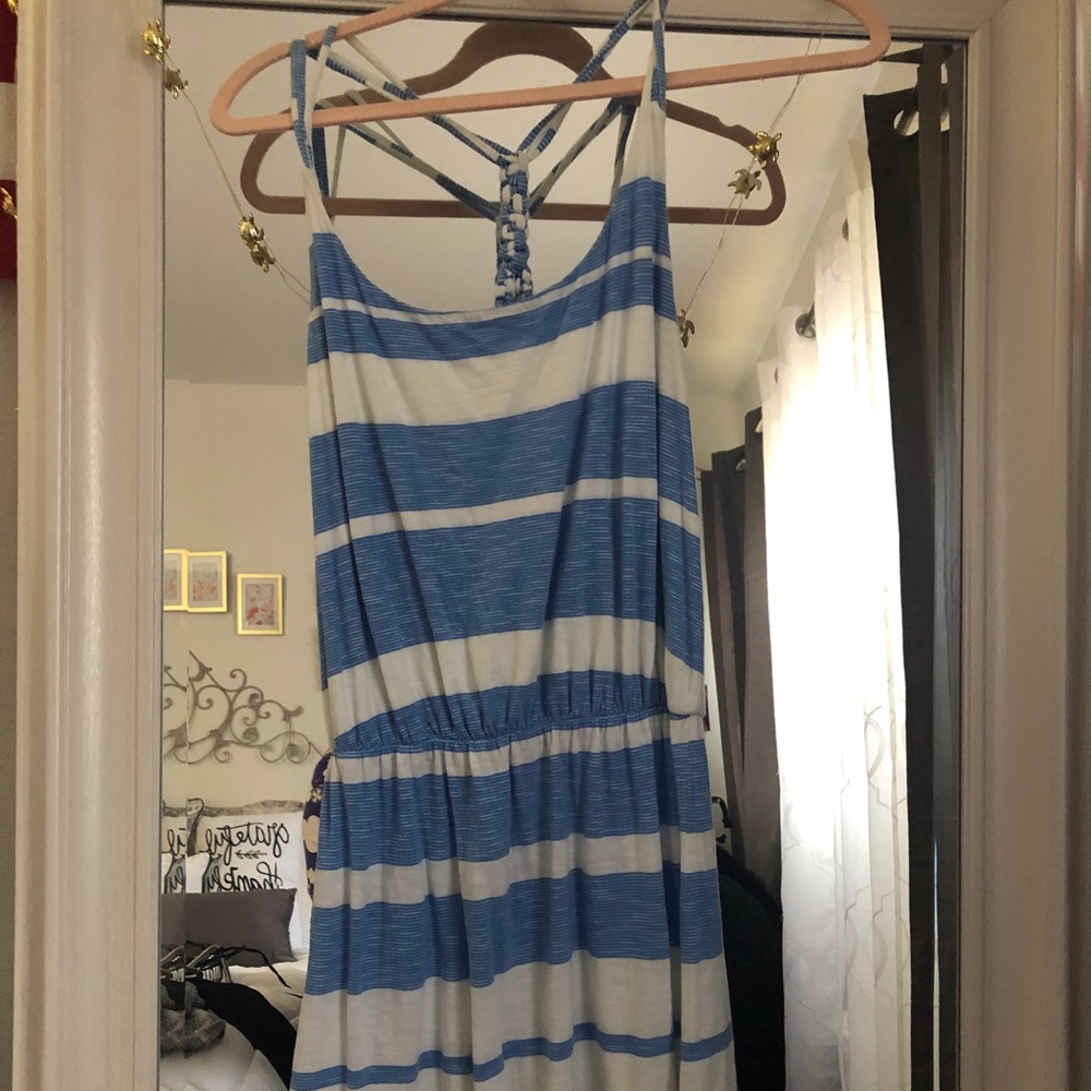 Medium EUC Lilly Dress